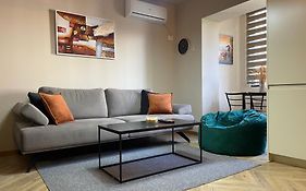 Dea'S Apartment: Hidden Gem